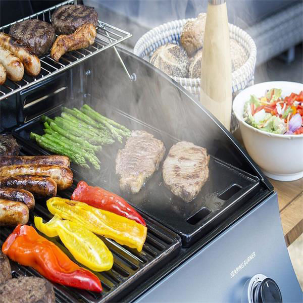 Mullingar Hardware. Sahara S350 3 Burner Gas BBQ Oak